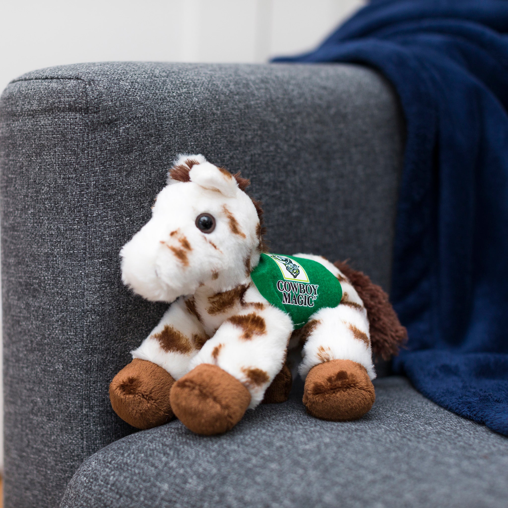 Gypsy-Horse-kelly-green-chairwebsize.jpg
